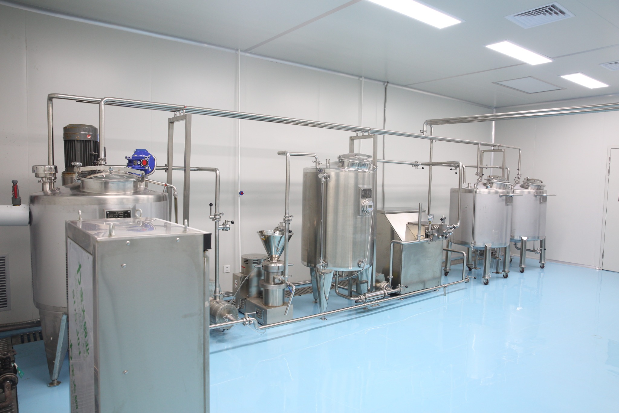 Mixing and processing equipment